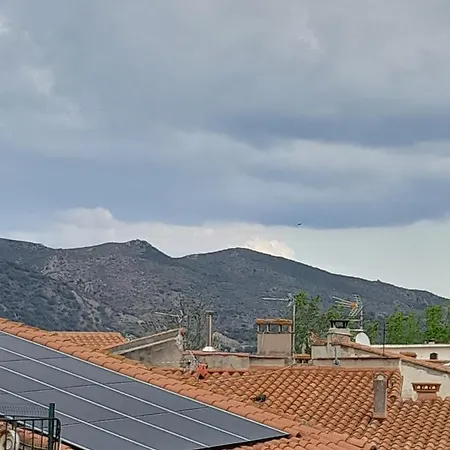 Penthouse En Bleu Royal Vinça